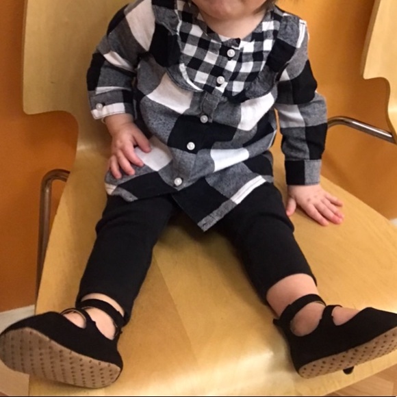 6-9 month CAT & JACK top - Picture 5 of 5